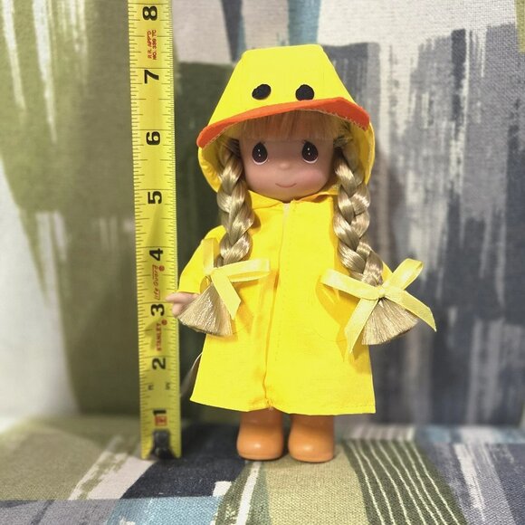 Vtg Precious Moments You Crack Me Up Doll Yellow Raincoat Duck Hat Wellies Colle - Picture 4 of 12